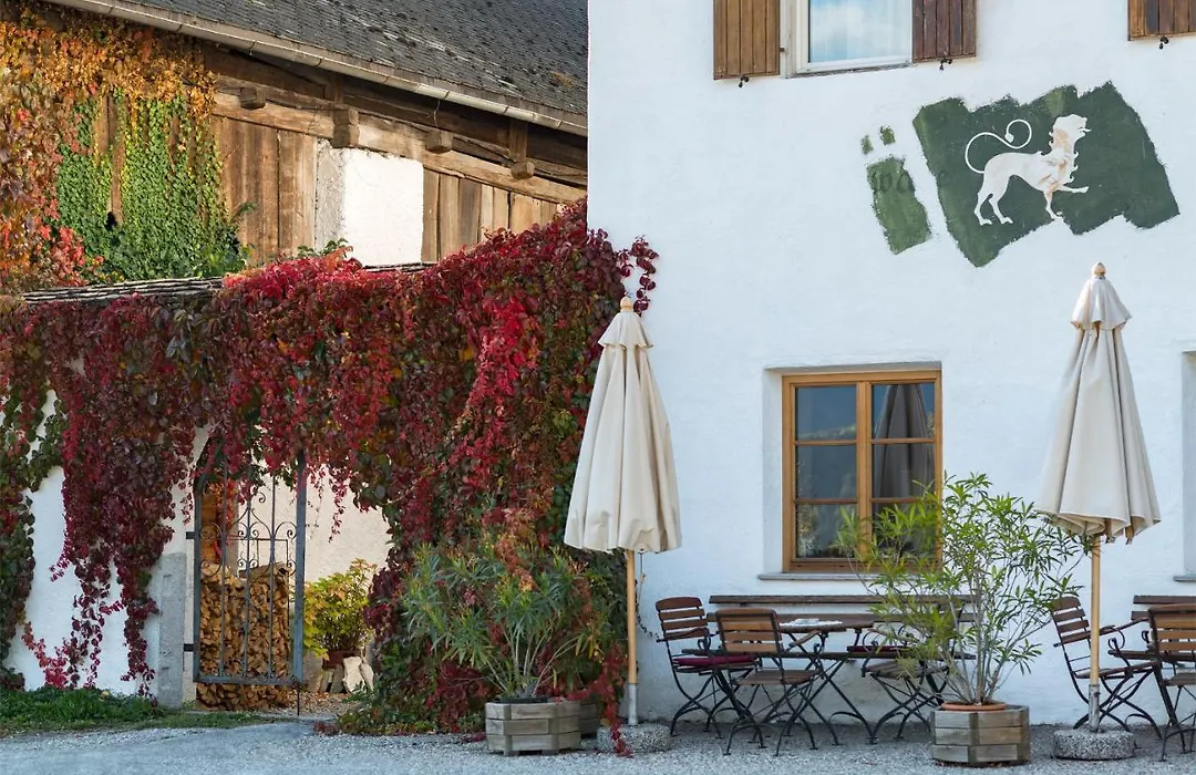 Landhotel Gasthof Zum Loewen-1